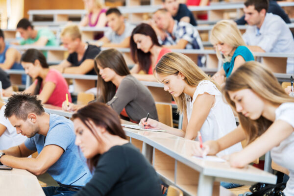 Regresso às aulas: tudo o que precisa de saber